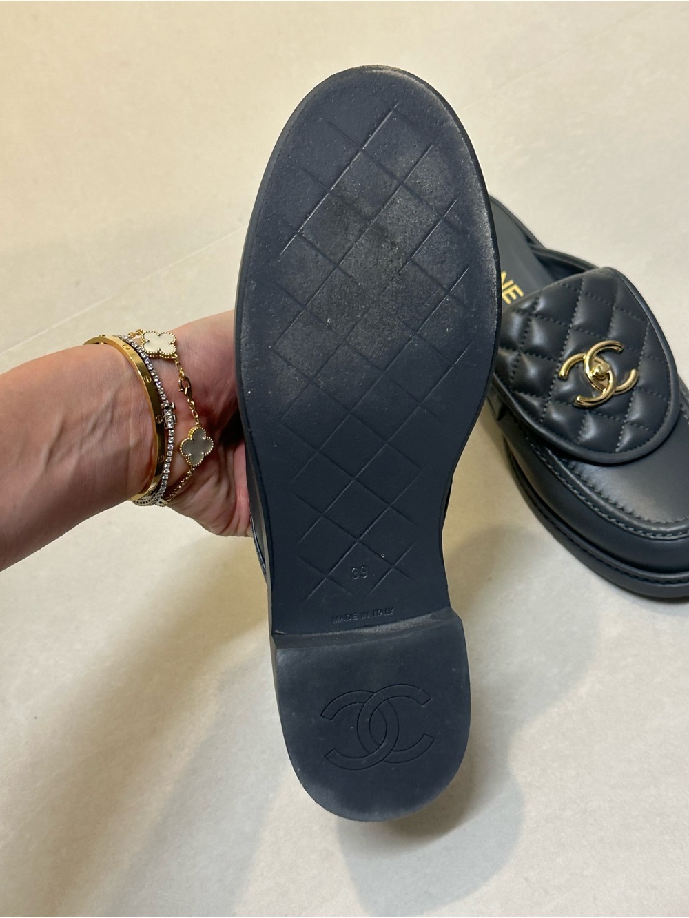 CHANEL Black Quilted Leather CC Logo Mules Size 39 - Picture 2 of 6